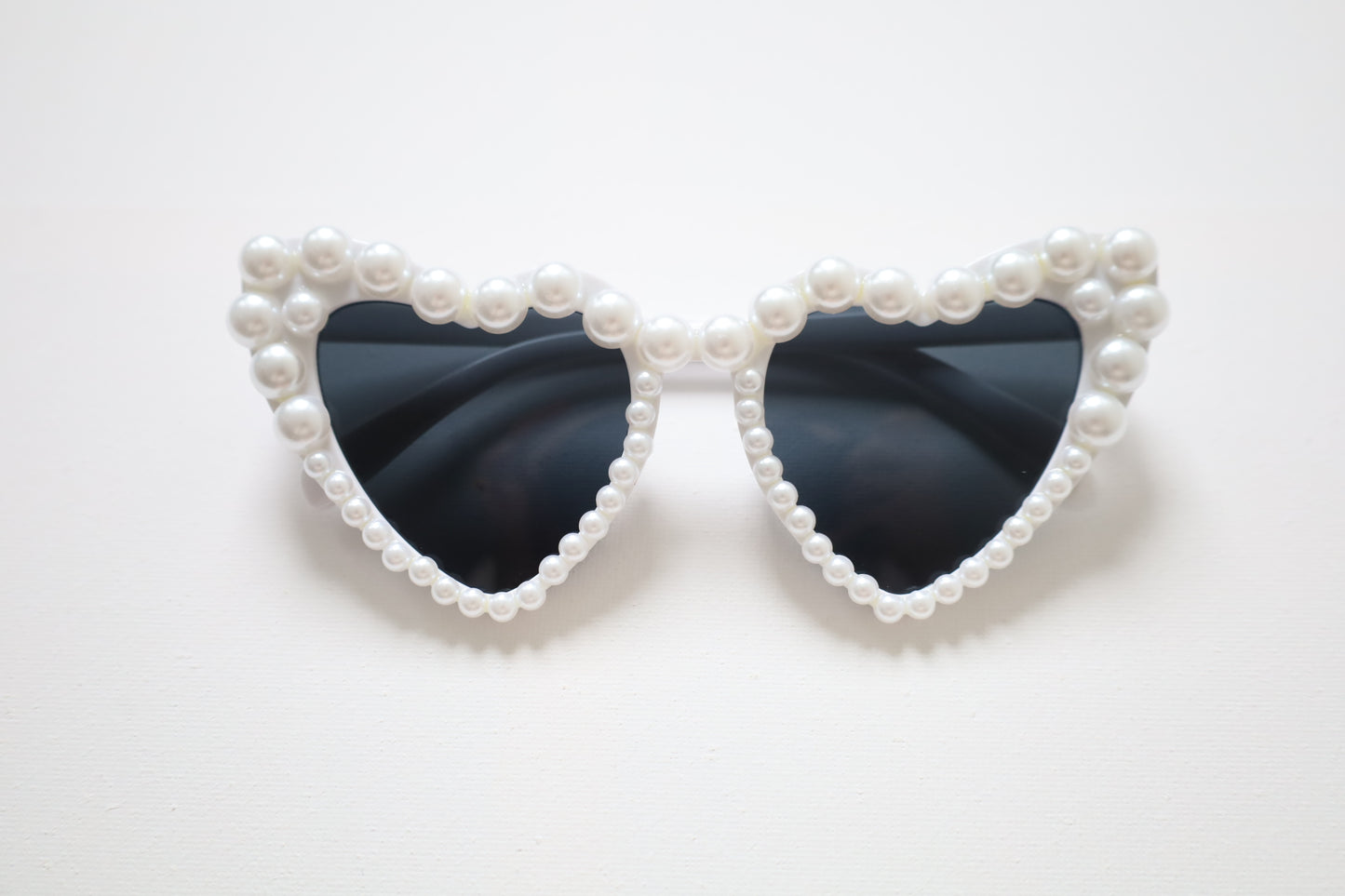 Bachelorette Brautbrille mit Perlen