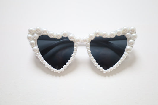 Bachelorette Brautbrille mit Perlen
